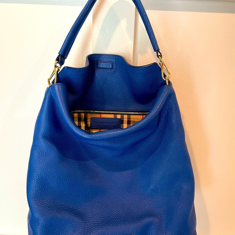 Burberry leather hobo